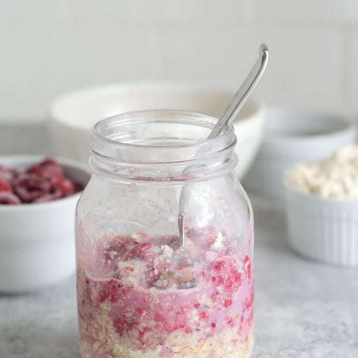 High-Protein Raspberry Overnight Oats